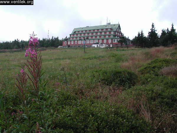 EPSON2001.08.21-0007.jpg
