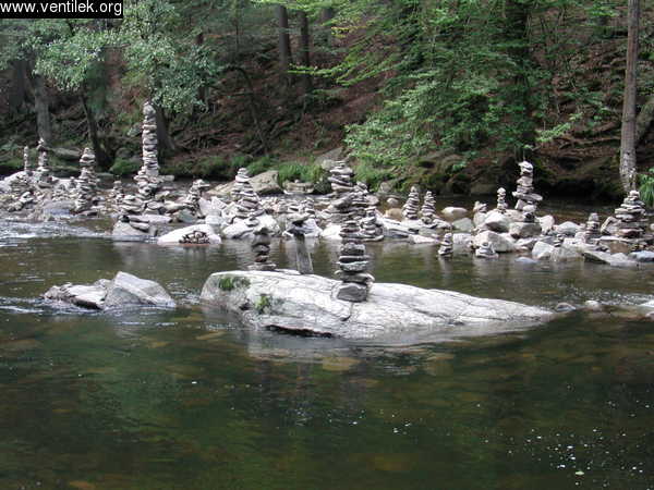 EPSON2002.08.12-0015.jpg