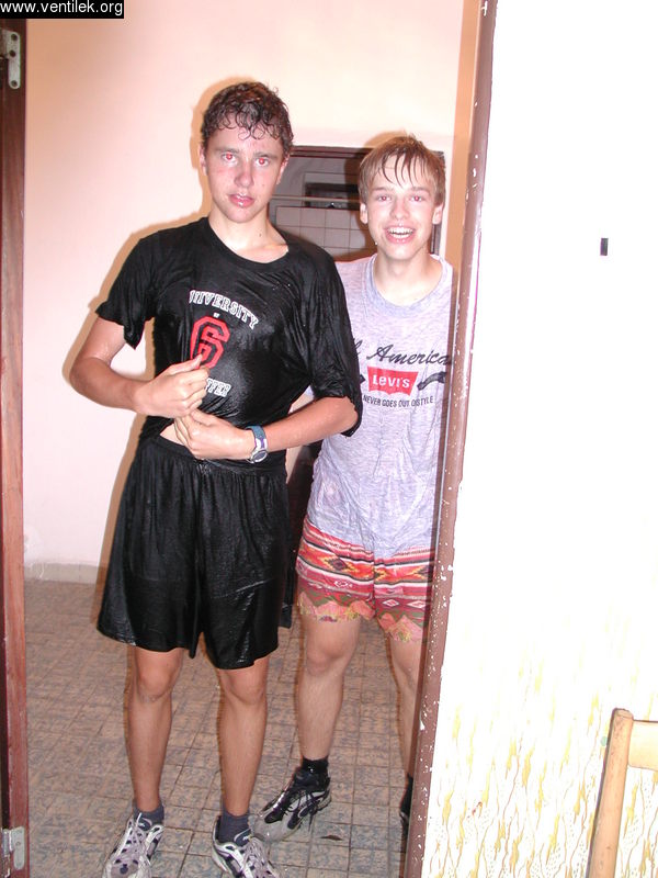 EPSON2002.08.15-0009.jpg